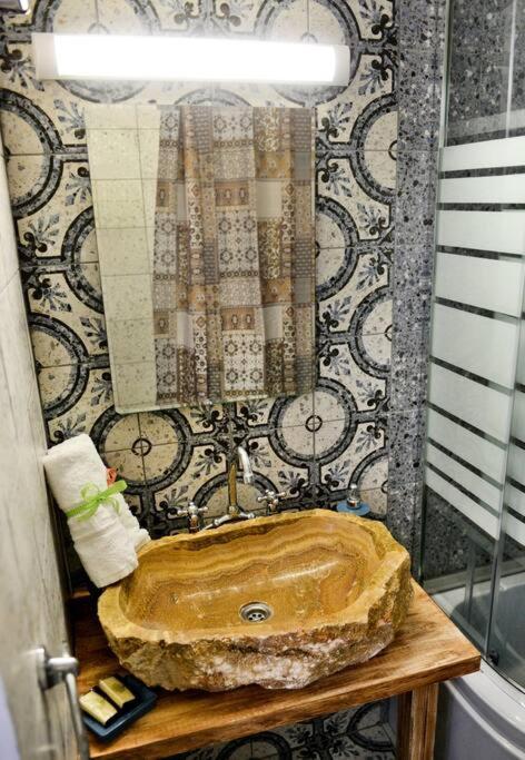 Meandros Suite In Old Town Rhodes City Eksteriør bilde